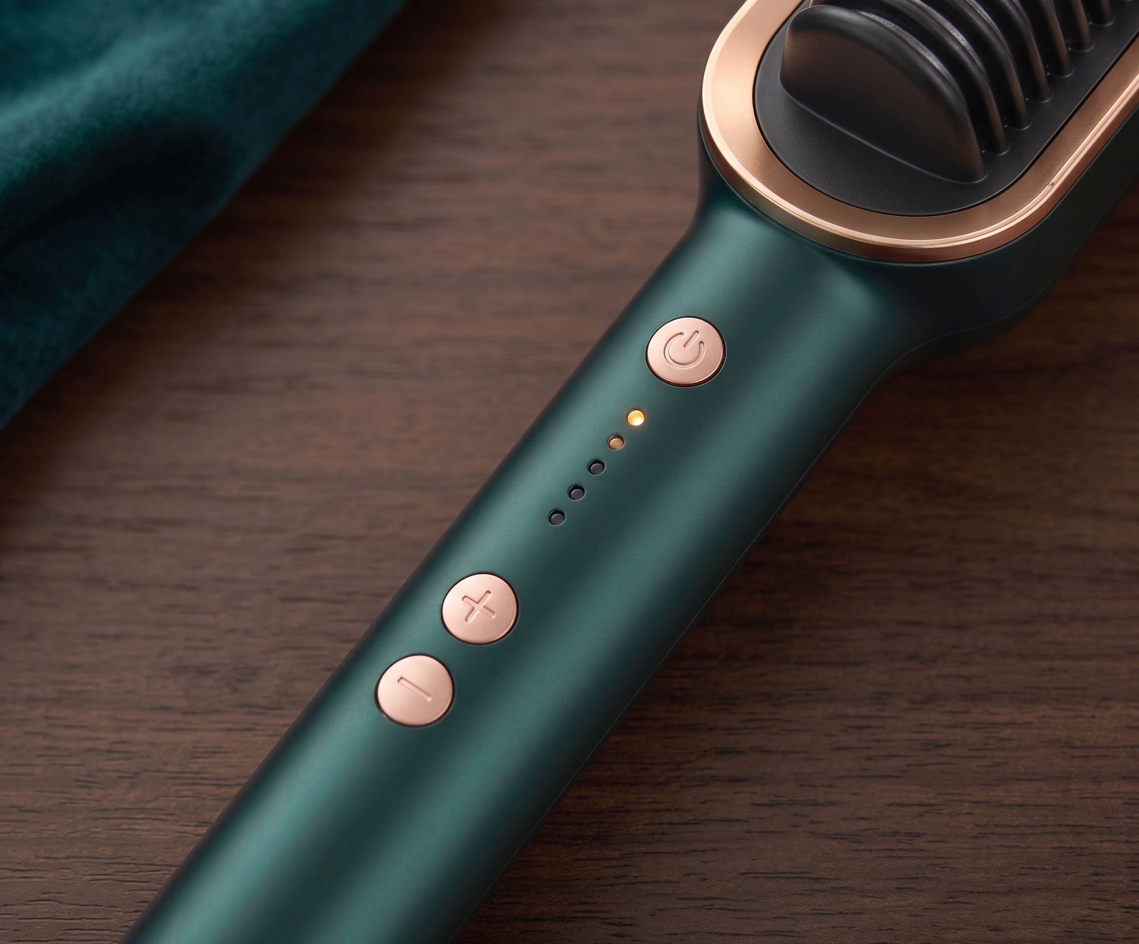 SilkGlide™ Thermal Comb for Women & Men